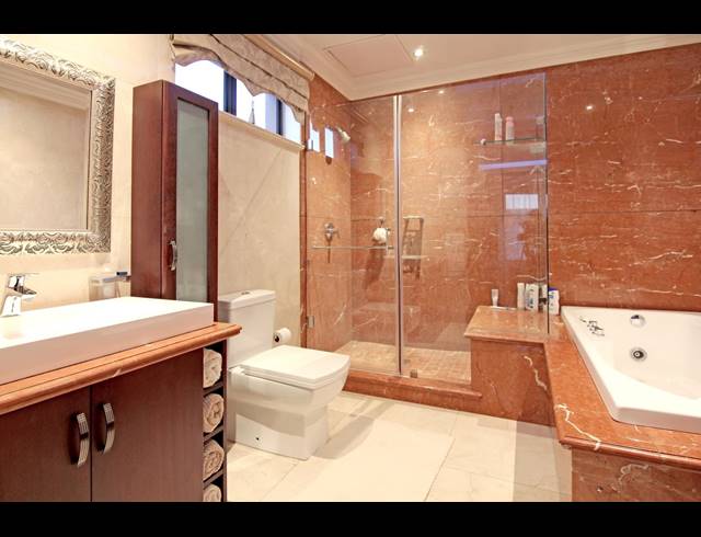 4 BEDROOM HOUSE FOR SALE IN BEDFORDVIEW
